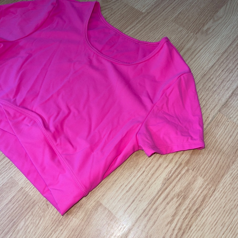 Halara SoftlyZero Plush Crossover Hem Cropped Top… - image 5